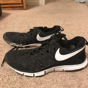 Nike black and white shoes